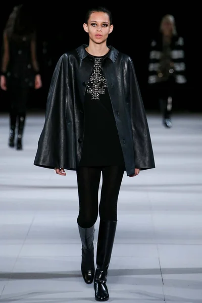 Look 39